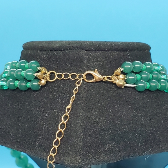 Dark green faux pearl beads triple strand clear rhinestone detail elegant - Picture 6 of 7